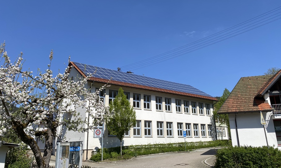 Längsansicht Gebäude